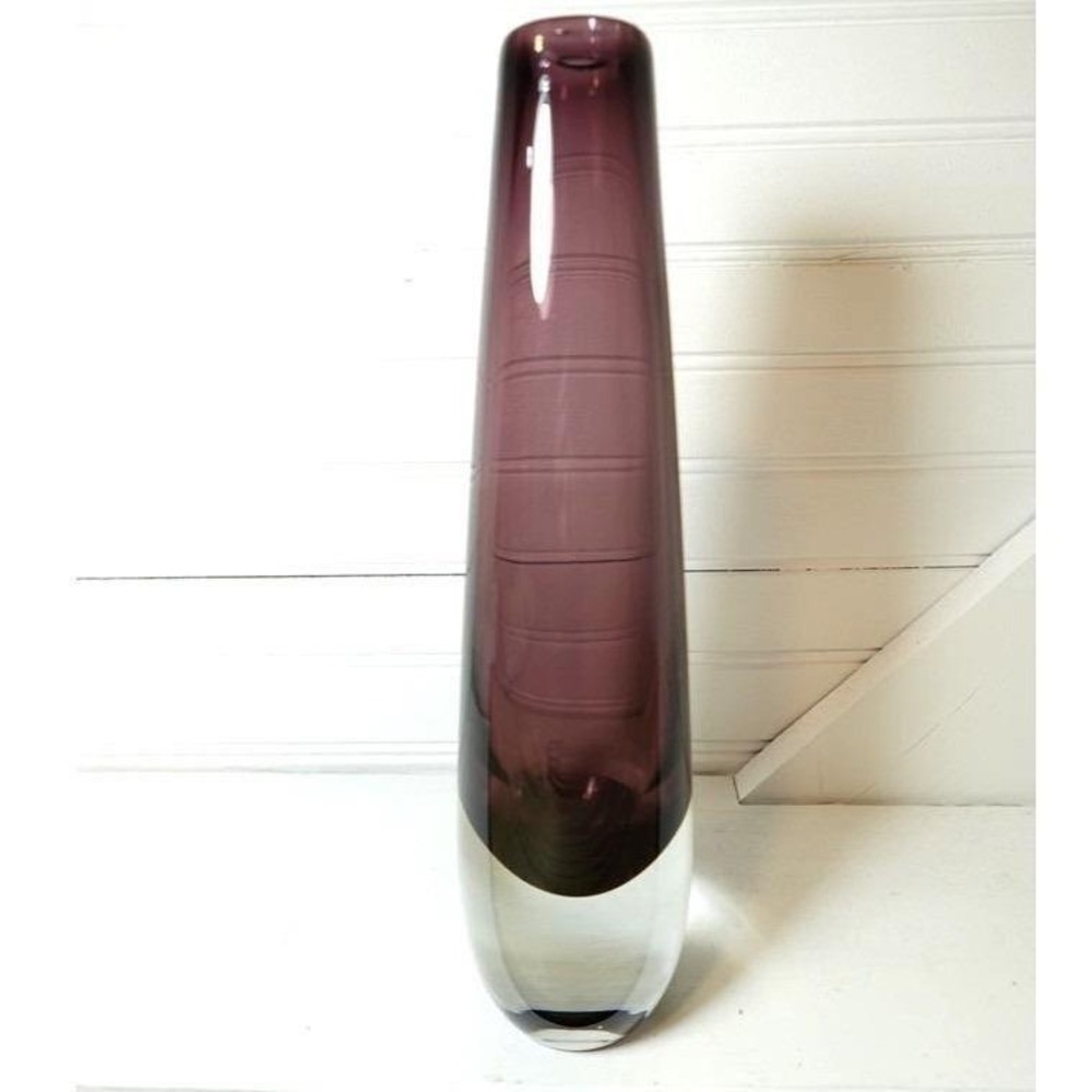 Vintage Vase Purple Slim‎ Teardrop shape Blown Art Glass Mod Art Deco Retro